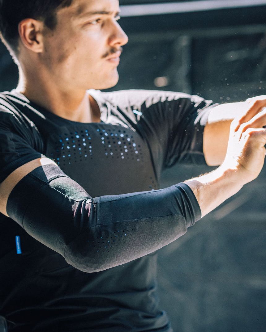 Gravity Elbow Pad