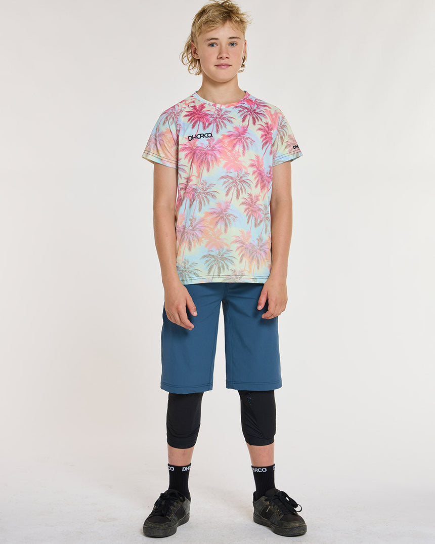 Youth Gravity Shorts | Maverick