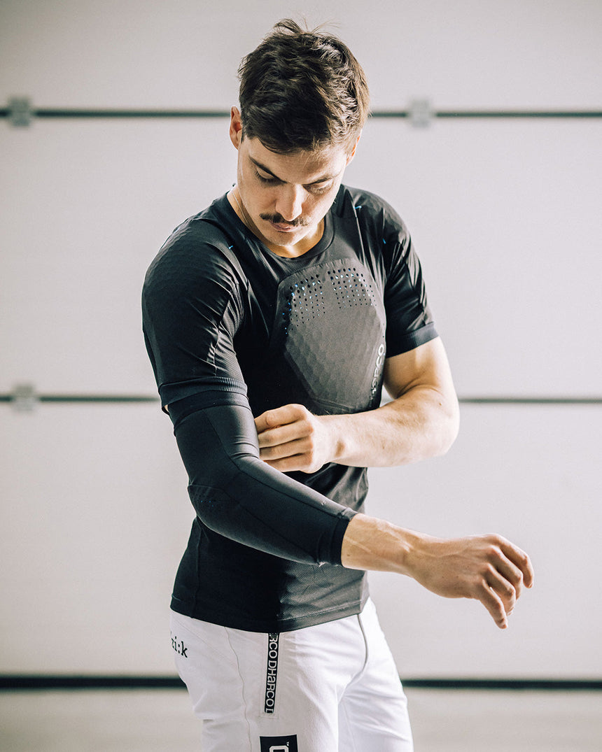 Youth Gravity Elbow Pad