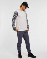 Mens Gravity Jersey | Offset | Long Sleeves | MENS TOPS | DHaRCO | Image 4 of 8