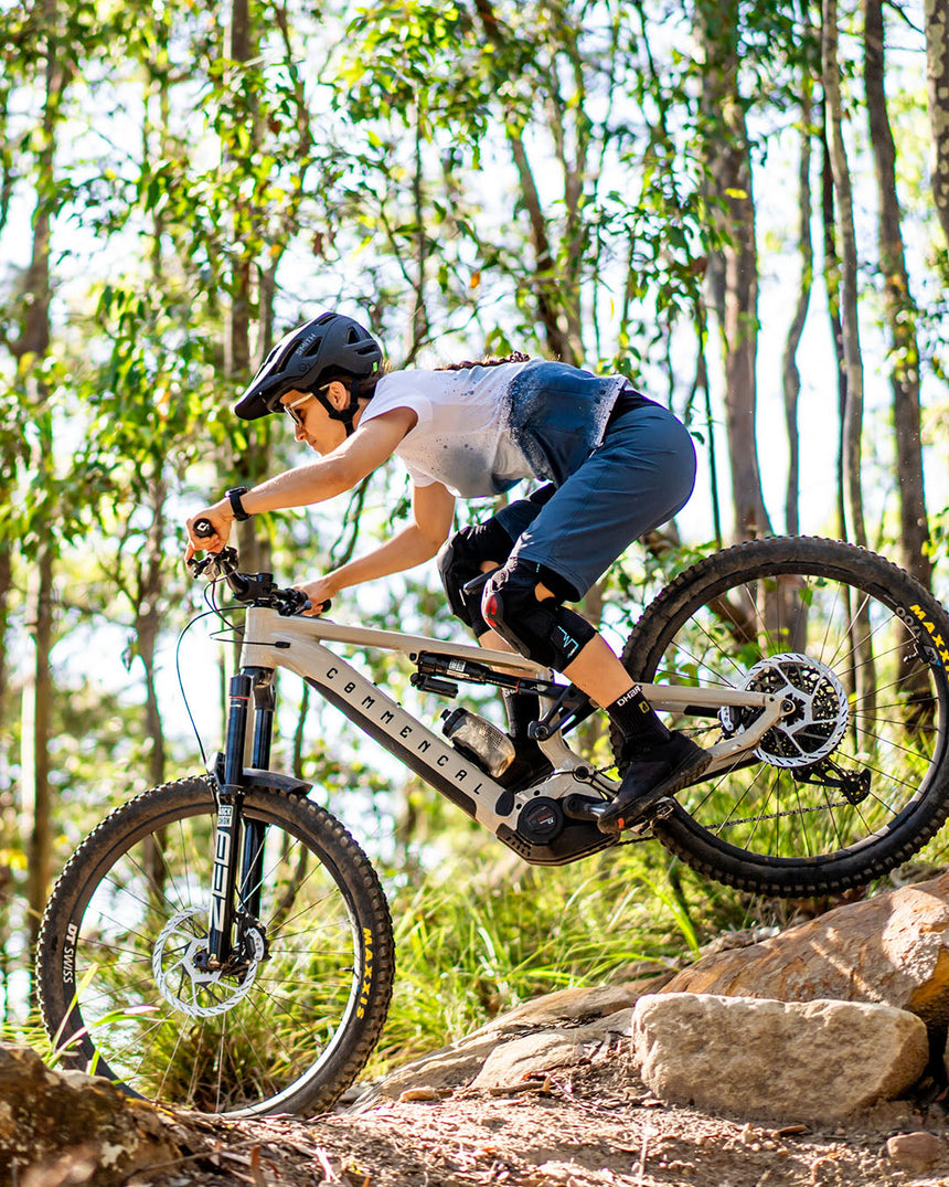 Womens Gravity Shorts | Maverick