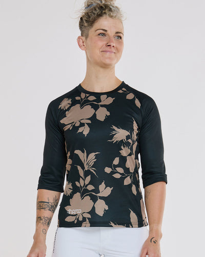 WOMENS SALE