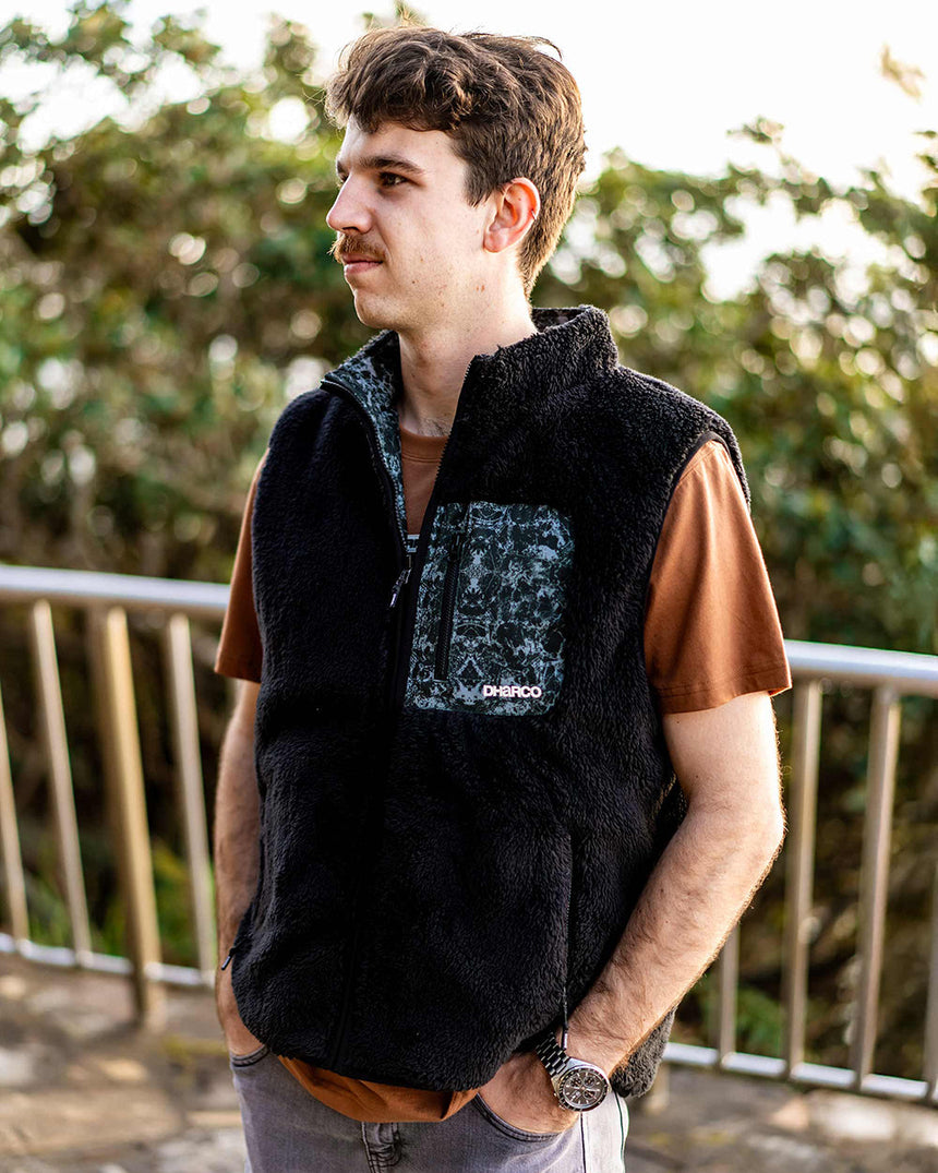 Mens Sherpa Vest | Vein | MENS | TOPS | FLEECE AND HOODIES | VEST | DHaRCO | MTB | Image 4 of 10